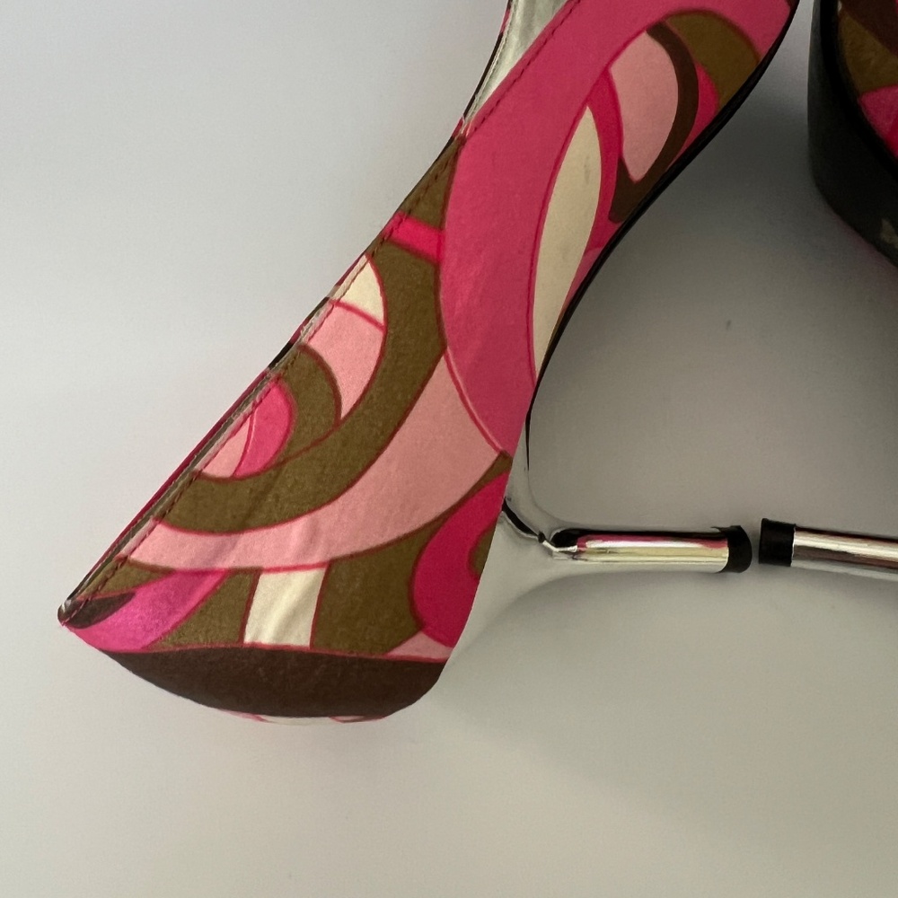 Steve Madden Chelsee Stain Pump Multi Pointed Toe Silver Heels Shoes Sz 6.5 M - Picture 6 of 12